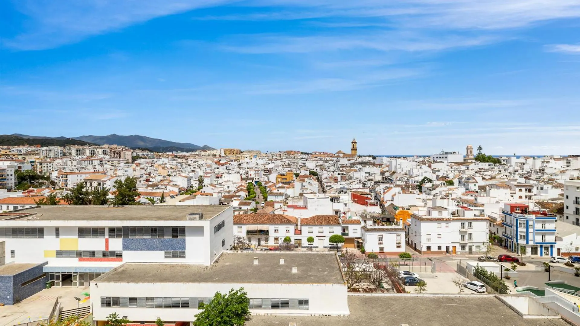 Infinity Pool Stunning Apartment In Estepona By Costarentals - Ref M44